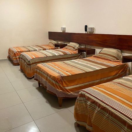 Tariri Hotel Pucallpa Eksteriør billede