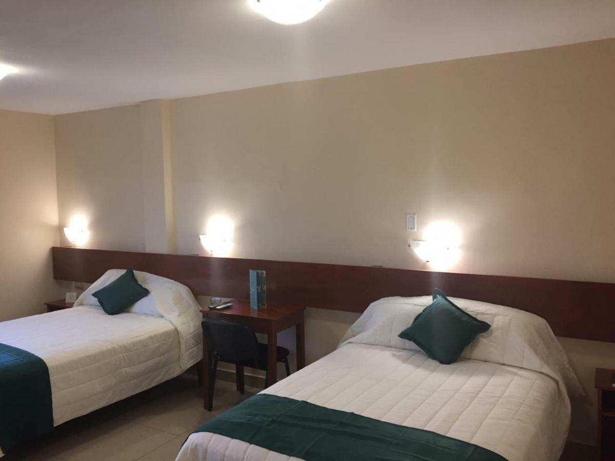 Tariri Hotel Pucallpa Eksteriør billede
